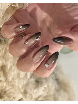 レッシュネイル サロンアンドスクール(RECH NAIL salon&school)/グラデ×マグがオシャレ☆