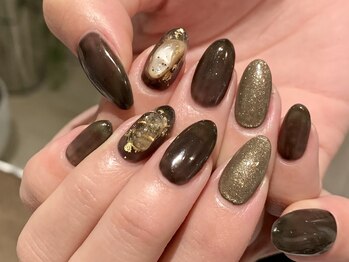 ネイルズ ララ(nails Lala)/天然石。
