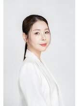 美容整骨小顔ラボ 堀 晃子