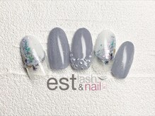 エストラッシュアンドネイル 銀座店(est lash&nail)/ブルーグレー小花ネイル