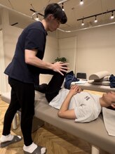 ネイビー鍼灸指圧治療院(NAVY鍼灸指圧治療院)/切磋琢磨！技術練習！