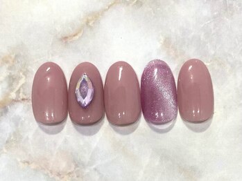 ビーナスベルト シブヤ(VENUS BELT SHIBUYA)/マグネット×ビジューネイル