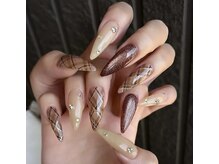 Lucky Nail 【パラジェル/長さだし/フィルイン】/