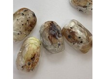 ラテネイル(Latte nail)の雰囲気(幅広いデザイン、質感や豊富なカラーリングで立体感と奥行き)