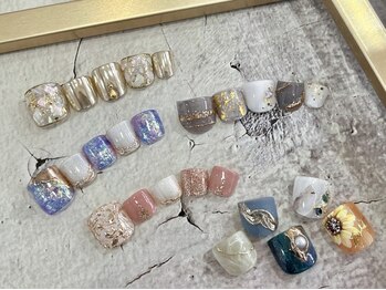 ネイルサロン アフロディーテ 土浦店(Aphrodite)の写真/フットネイルの季節到来☆お客様の理想に合わせたデザインで足元まで華やかに彩ります♪気分＆女子力UP!!