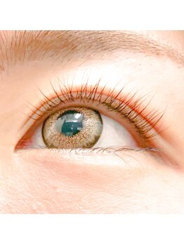 ピリナ(pilina)/パリジェンヌラッシュリフト