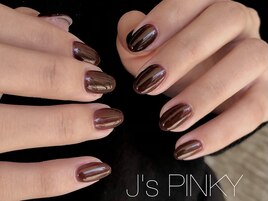 深いボルドーワンカラー