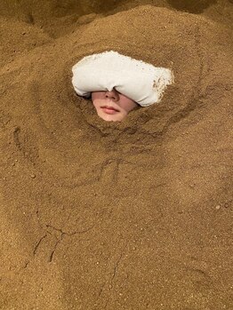 堺米ぬか酵素風呂 きざしの写真/【酵素風呂（入浴15分）＋ホットアイマスク60分】で代謝・免疫力UP&冷え改善◎眼精疲労にもオススメ！