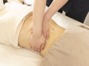 ニワトコ 与野駅前院(niwatoco)/オイルお腹マッサージ