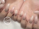 逆グラデーションネイル