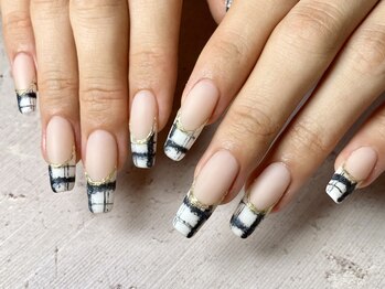 クリーク(CREEK)/持ち込み付け放題美爪矯正