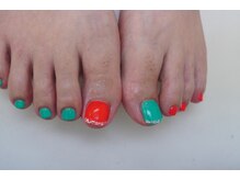 プチリリィ(Petit Lily)/2色使いのPOPなデザイン