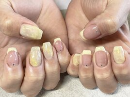 イエロー フレンチ