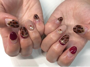 ワイズ(Ys)/《Nail Atelier Ys》