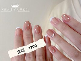 フレンチネイル×ストーン