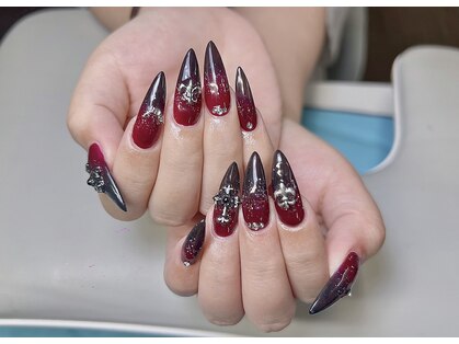 リャー(LYA)の写真