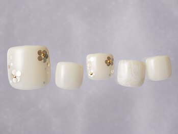 ジェミーネイル シンジュク(Jemiy nail shinjuku)/春イエロー花ホロレース¥8980