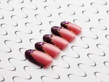 アデリー(ADELIAE)/