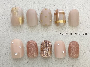 マリーネイルズ 大阪梅田店(MARIE NAILS)の写真/★オフ込みsimple design ¥6600！可愛いくてシンプルだけでは満足できない方に♪手足同時OK♪１week保証付