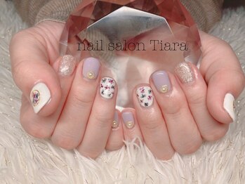 ティアラ(Tiara)/ドライフラワー　ネイル