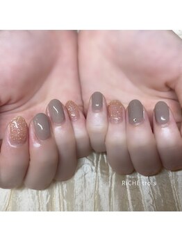 リッシュ トロワ(RICHE trois)/キラキラグレージュ！