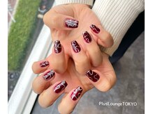 プルースラウンジ トウキョウ(Plus Lounge TOKYO)/ボルドー×うねうねネイル