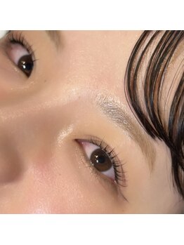 アイグラッド(eyeglad)/まつぱ