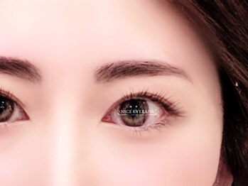 ゴッドラッシュ 大阪駅前梅田イーマ店(GOD LASH)の写真/人気メニュー！リピーター様続々！40分で理想の眉にお仕上げ【梅田】