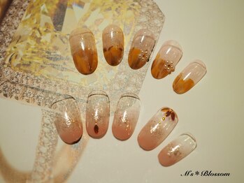 ネイルサロンアンドスクールエムズブロッサム(Nailsalon & school M's Blossom)/定額制コース￥5100