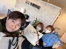 こころ整骨院 武雄院の雰囲気（首肩の辛さご相談ください。）
