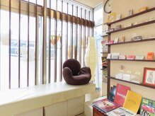 こころ鍼灸マッサージ院の雰囲気（落ち着いてお待ちいただける空間となっております。）