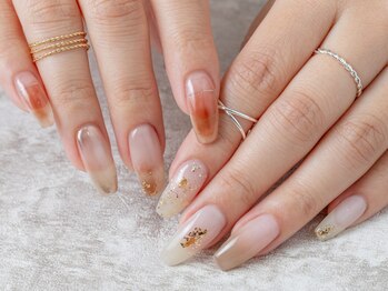 ダブティーネイル(W &T Nail)の写真/【OPAすぐ】抜け感で魅せるマグネット多数♪トレンド×上品が得意♪(オフ込)ワンカラー¥4950/シンプル¥6050