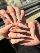 ルーム ビューティーラボラトリーズ(room beauty laboratories)/ロングネイル×スキンカラー