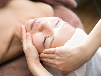 メナードフェイシャルサロン 伊丹西台北/フェイシャルマッサージ