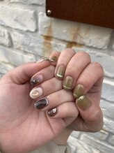 アールエム(Rm)/ちぐはぐネイル