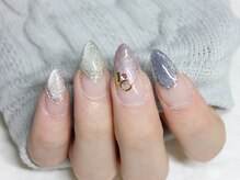 ジジ ネイル(ZIZI Nail)