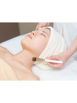 ホウレイ線・たるみ改善！予防ケア