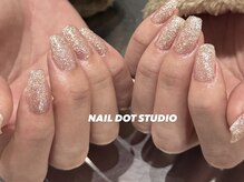 ネイルドットスタジオ 堺筋本町(NAIL DOT STUDIO)/キラキラ ラメ