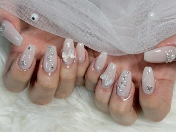 ネイルモア 藤が丘店(nail mor.)/ホワイトピンク×パール