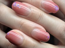 カランコエ(Kalanchoe)の雰囲気（地爪育成後にネイルアートに転向も可能）