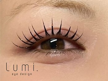 ルミ 印西千葉ニュータウン(Lumi.)の写真/抜け感のある「大人可愛い」目元へ。フラットラッシュ＆最新アンドヘルシー[印西牧の原/千葉ニュータウン]