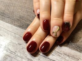 ボルドー個性派ネイル