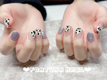 フォルトゥーナ 神田(Fortuna)/牛柄ネイルデザイン/神田