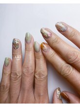 ウロネイルズ(ulo nails)/質感ぷっくりなフラワーデザイン