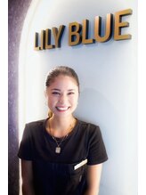 リリーブルー(Lily Blue)&nbsp;emi ネイル