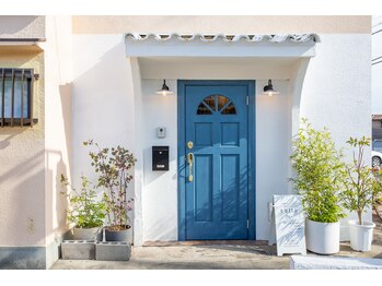 ソット(s o t t o)/玄関入口