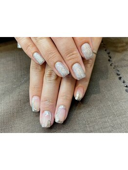 シンプル系（オフィス・日常）が得意