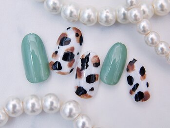 ティアリーネイル コレットマーレ店(Tiary Nail)/三毛猫柄デザイン