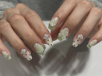 ウイネイルサロン(ui NAIL SALON)の写真/シンプル～アートまでデザインを豊富にご用意☆持ち込みもOK◎高技術×提案力で周りと差のつく指先に♪