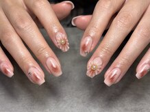 ミーコ(miico)/ぷっくりお花ニュアンスデザイン